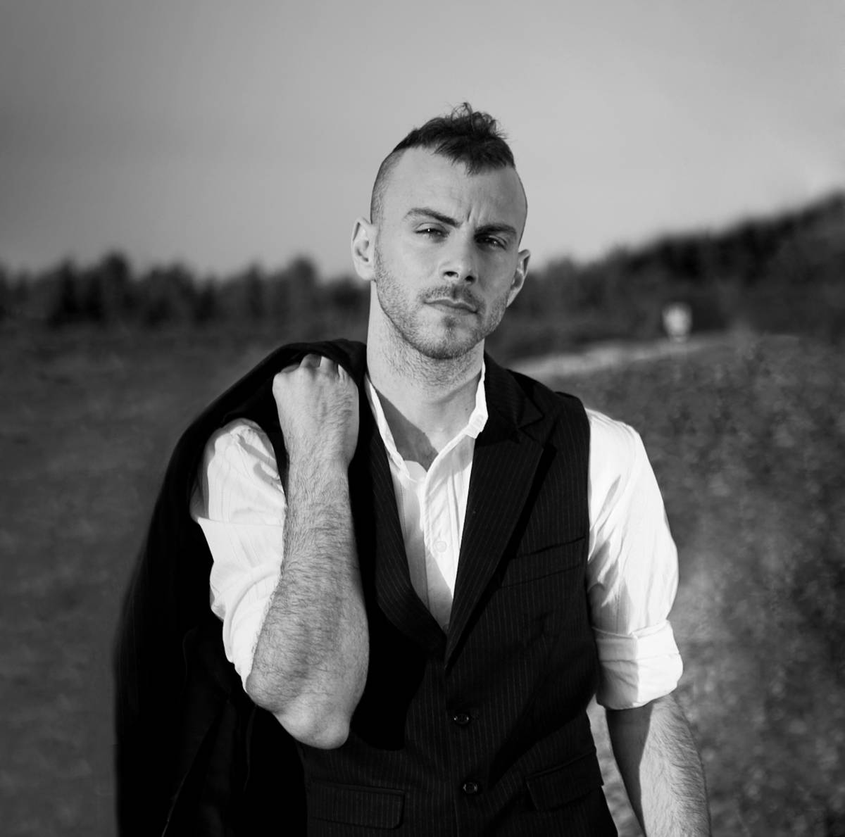 Illustration ASAF AVIDAN - large-asaf-solo.JPG